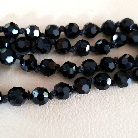Hand Crafted Glass Bead Necklace With Natural Black Druzy Crystal Pendant - Picture 15 of 16